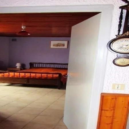 Holiday home Fources, 4 Pieces, 5 Personnes - Fr-1-483-288 *